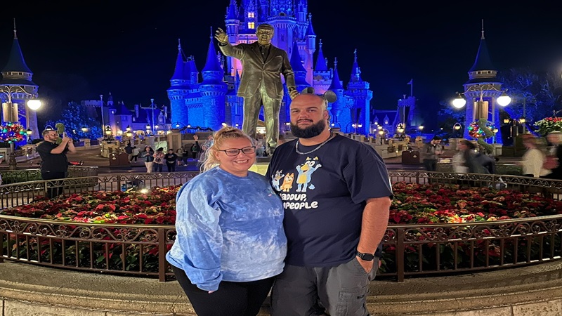 Eddy Espinosa and wife