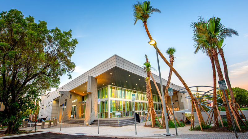 Aventura Branch Library,