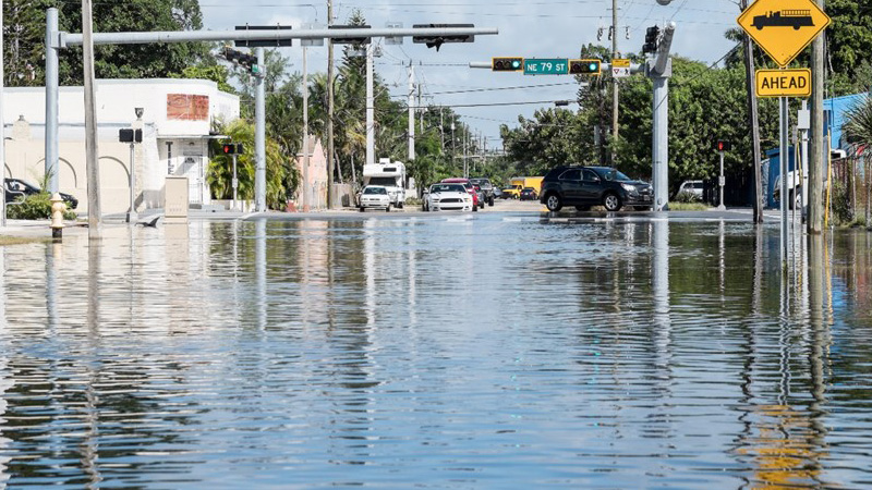Street flooded by water