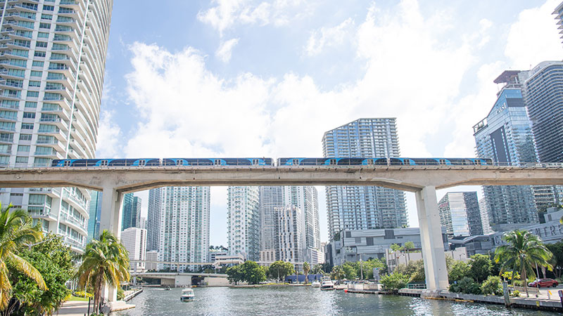 metromover over miami river